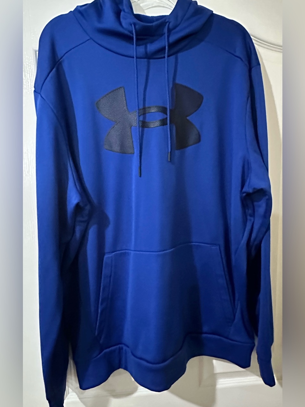 Under Armour Men's Royal Blue Hoodie with Navy Logo XXL Loose Fit